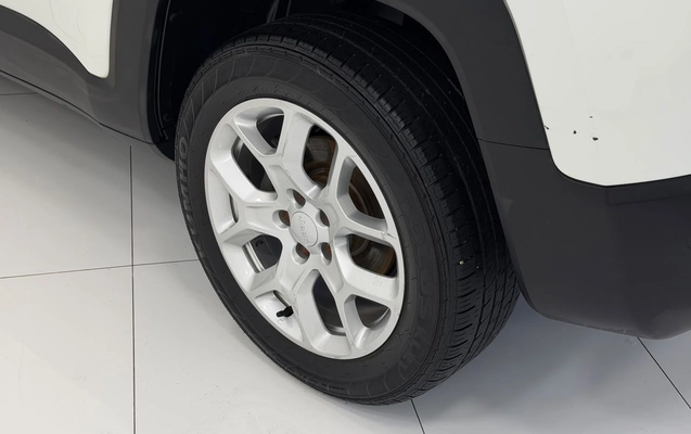 imagem-https://www.socarrao.com.br/sc-vehicle-images-prod/4289505/1791293889941-76fe2f488fd746139388bb29f27104bf_1791208576333.jpg