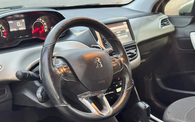 imagem-https://www.socarrao.com.br/sc-vehicle-images-prod/4289507/1791293915112-75c2fea5-f5d5-485f-b9df-570cd5565260.jpg