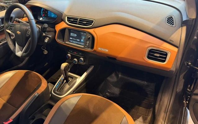 imagem-https://www.socarrao.com.br/sc-vehicle-images-prod/4289535/1791644930547-8546851_2_B_6921499fb5.jpeg