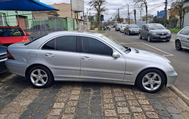 imagem-https://www.socarrao.com.br/sc-vehicle-images-prod/4289544/1791294741392-8546891_0_B_93c5af8506.jpeg