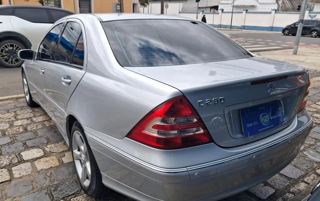 imagem-https://www.socarrao.com.br/sc-vehicle-images-prod/4289544/1791294741397-8546891_14_B_5c13851dcd.jpeg