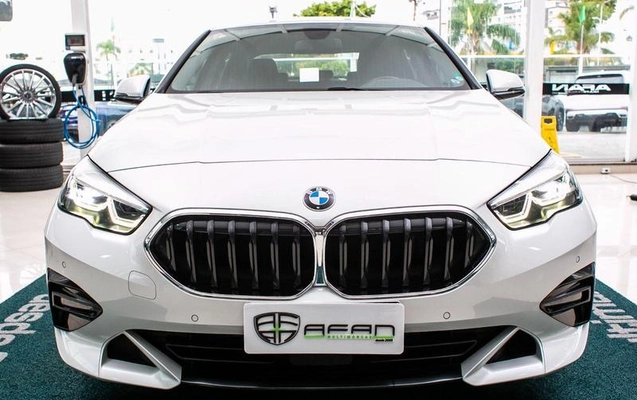 imagem-https://www.socarrao.com.br/sc-vehicle-images-prod/4289555/1791318091044-8534304_7_B_16b76206df.jpeg