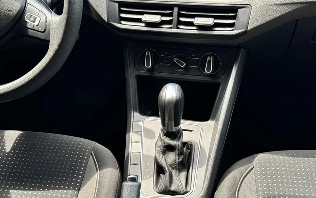 imagem-https://www.socarrao.com.br/sc-vehicle-images-prod/4289563/1791295178059-e7895b91-ad07-4c02-be28-379bce0a08c8.jpg