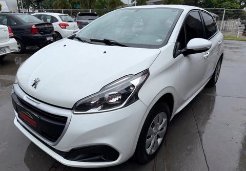 Peugeot 208 2018 Branco — foto 1 de 3