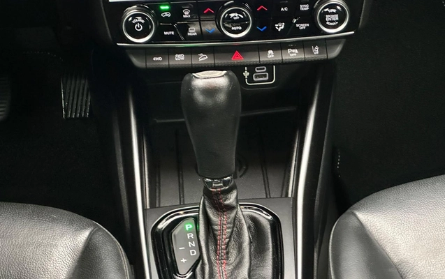 imagem-https://www.socarrao.com.br/sc-vehicle-images-prod/4289587/1791295836888-f10bc2e0d19141ec999d0601a97babc2_1791295824780.jpg