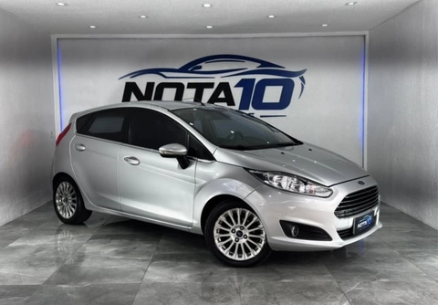 Ford Fiesta 2017 Prata — foto 1 de 3