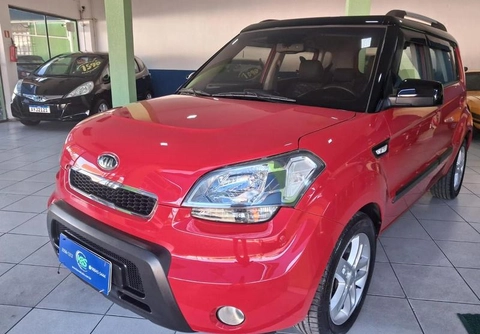 Kia SOUL 2010 Vermelho — foto 1 de 3