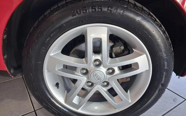 imagem-https://www.socarrao.com.br/sc-vehicle-images-prod/4289606/1791296367984-8547090_13_B_d081ba9ccb.jpeg