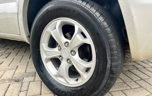 imagem-https://www.socarrao.com.br/sc-vehicle-images-prod/4289607/1791296421640-ZDgyY2VkMTgtNTRmNC00NmEwLTkxMmUtMmQ3ZWQxMmY1NzRiLmpwZWc.jpeg