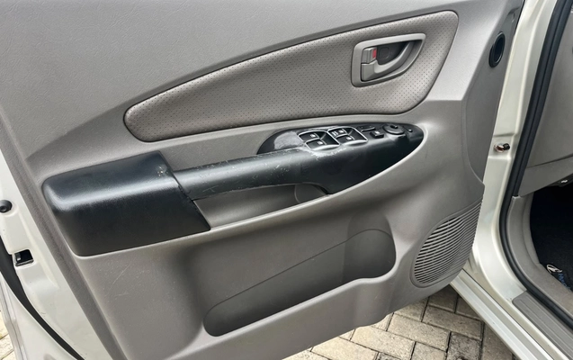 imagem-https://www.socarrao.com.br/sc-vehicle-images-prod/4289607/1791296422160-MWEyZTZkNDYtYmZiZi00ZDE2LWFjZjMtMzk2NWRjZjcxYmZhLmpwZWc.jpeg