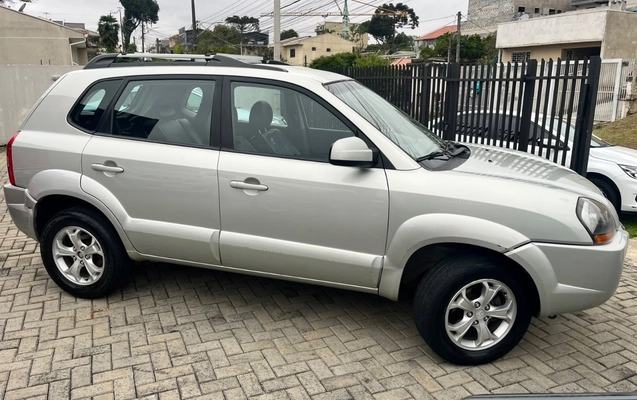 imagem-https://www.socarrao.com.br/sc-vehicle-images-prod/4289607/1791296422329-ZDU4ZDY3N2MtMGVjMi00ZGQyLWIxMzgtYjI4ODllMjYzNmNmLmpwZWc.jpeg