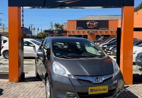 Honda Fit 2013 Cinza — foto 1 de 3