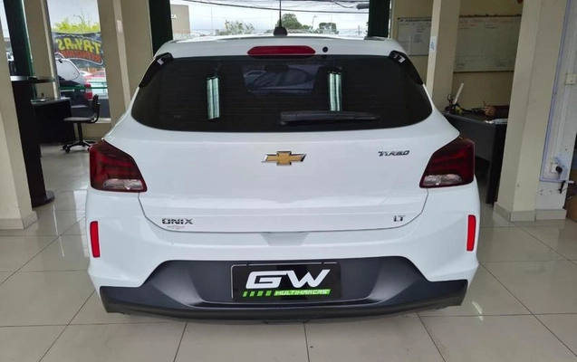 imagem-https://www.socarrao.com.br/sc-vehicle-images-prod/4289614/1791640851394-8544746_15_B_3577032c5b.jpeg