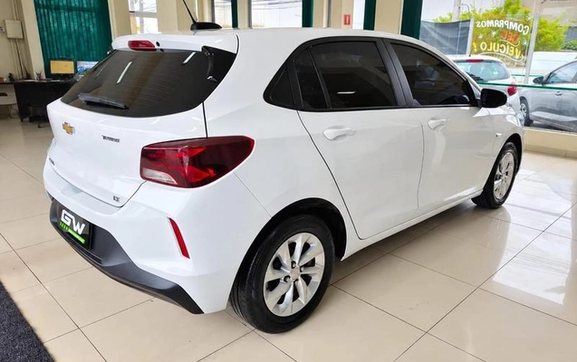 imagem-https://www.socarrao.com.br/sc-vehicle-images-prod/4289614/1791640851411-8544746_17_B_bea3fd94b5.jpeg