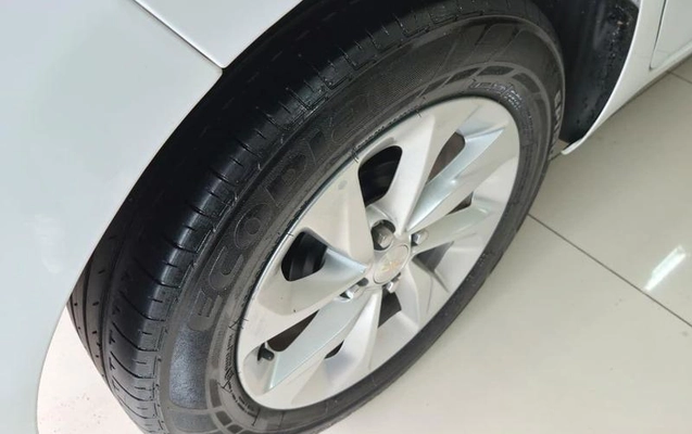 imagem-https://www.socarrao.com.br/sc-vehicle-images-prod/4289614/1791640851418-8544746_2_B_9391796017.jpeg