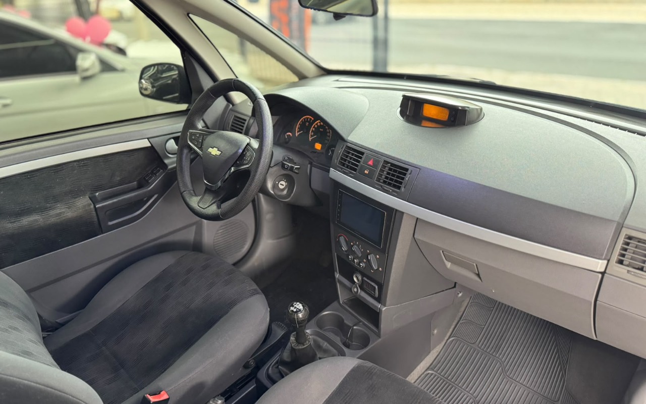 imagem-https://www.socarrao.com.br/sc-vehicle-images-prod/4289624/1791296994972-V2hhdHNBcHAgSW1hZ2UgMjAyNi0xMC0wNiBhdCAxMS4yMy41OCAoMykuanBlZw.jpeg