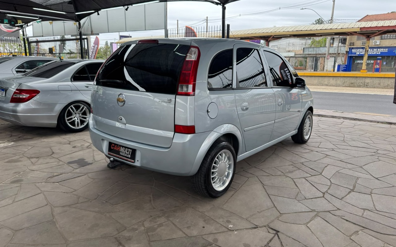 imagem-https://www.socarrao.com.br/sc-vehicle-images-prod/4289624/1791296995236-V2hhdHNBcHAgSW1hZ2UgMjAyNi0xMC0wNiBhdCAxMS4yMy41NyAoMykuanBlZw.jpeg