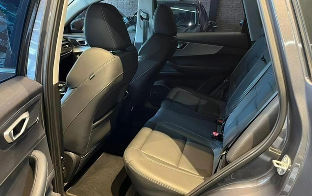 imagem-https://www.socarrao.com.br/sc-vehicle-images-prod/4289629/1791297165804-8547144_2_B_d53f62481b.jpeg