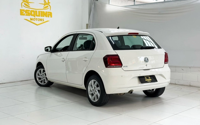 imagem-https://www.socarrao.com.br/sc-vehicle-images-prod/4289639/1791297411312-39deac5784d947b5a8d9585c2185ef70_1791297381583.jpg