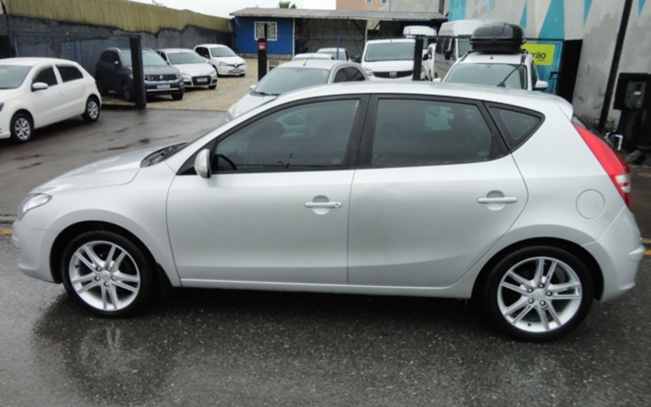 imagem-https://www.socarrao.com.br/sc-vehicle-images-prod/4289659/1791297980105-RFNDMDQ5MzguSlBH.JPG