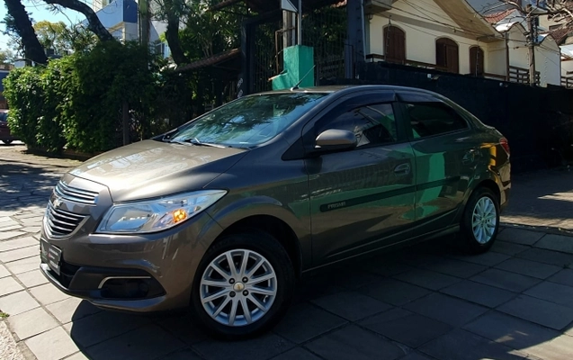 imagem-https://www.socarrao.com.br/sc-vehicle-images-prod/4289676/1791298336707-Lx8baCjVBlW35oydTvhDoRFMUpe69Nme.jpg