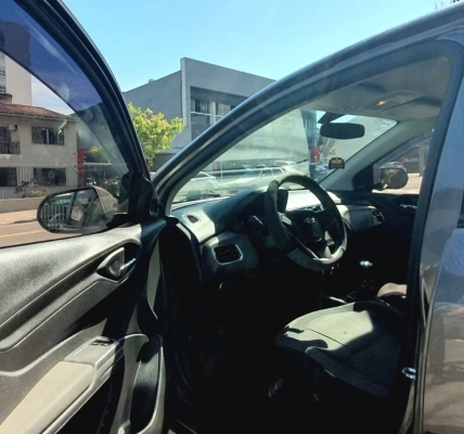 imagem-https://www.socarrao.com.br/sc-vehicle-images-prod/4289676/1791298336714-8KZmgvCwljQ7Y6fsCB3KGcYbpsAhS7RE.jpg
