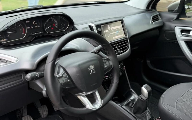 imagem-https://www.socarrao.com.br/sc-vehicle-images-prod/4289677/1791298346752-8547279_6_B_e7087b7f7f.jpeg