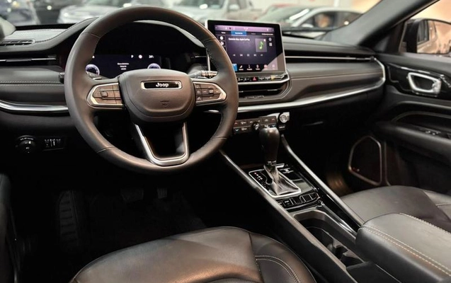 imagem-https://www.socarrao.com.br/sc-vehicle-images-prod/4289694/1791298723930-8547357_13_B_1ac6853e3d.jpeg