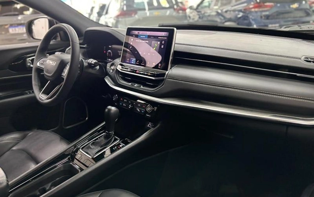 imagem-https://www.socarrao.com.br/sc-vehicle-images-prod/4289694/1791298723931-8547357_16_B_bc6d5fc1b6.jpeg