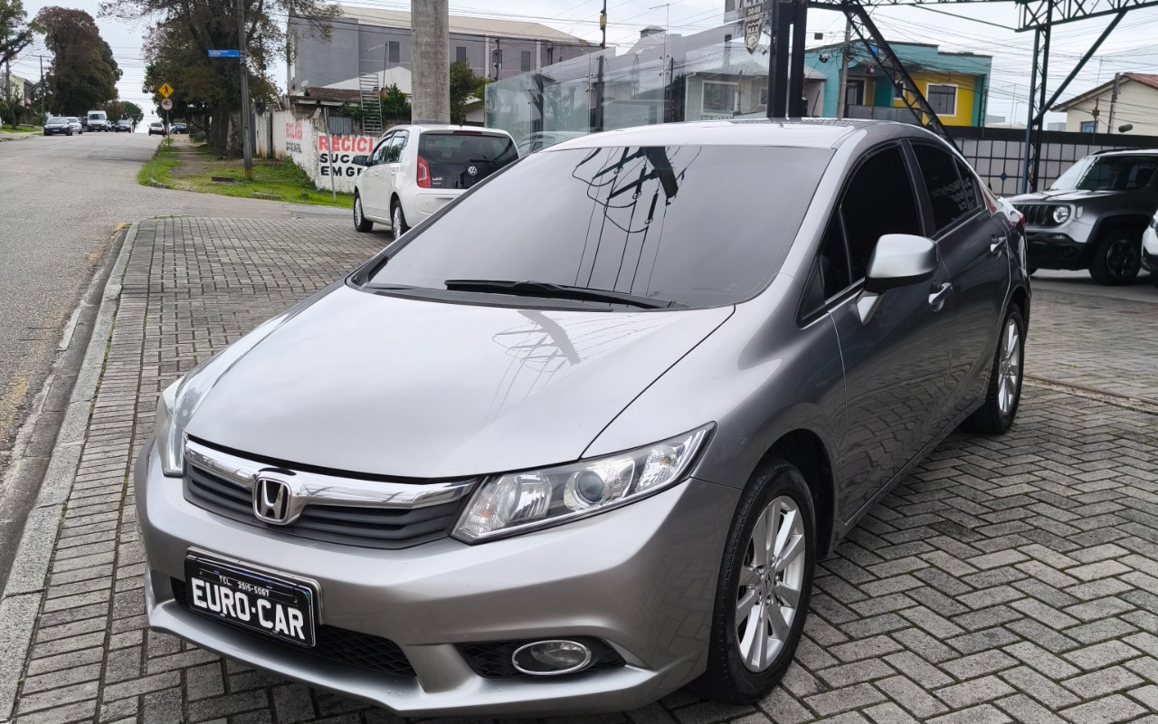 imagem-https://www.socarrao.com.br/sc-vehicle-images-prod/4289696/1791298788502-Q0lWSUMgTFhTIDIwMTMgMDEuanBn.jpg