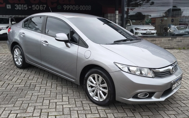 imagem-https://www.socarrao.com.br/sc-vehicle-images-prod/4289696/1791298788727-Q0lWSUMgTFhTIDIwMTMgMDQuanBn.jpg