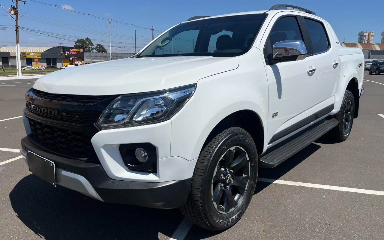 imagem-https://www.socarrao.com.br/sc-vehicle-images-prod/4289701/1791298966770-ZDY3ZTZiNDktMTIwOC00NTdjLThjNjItNGMzNWE4M2MzMTVhLmpwZw.jpg