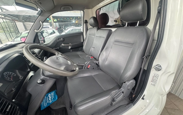 imagem-https://www.socarrao.com.br/sc-vehicle-images-prod/4289704/1791299020639-V2hhdHNBcHAgSW1hZ2UgMjAyNi0xMC0wNiBhdCAxMS4yNS40NS5qcGVn.jpeg