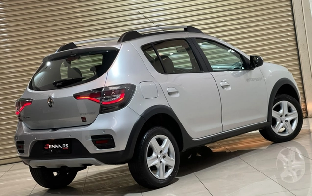 imagem-https://www.socarrao.com.br/sc-vehicle-images-prod/4289709/1791299078517-5cT1qAombceU22e0UwopBGEqluXu0KGB.jpg