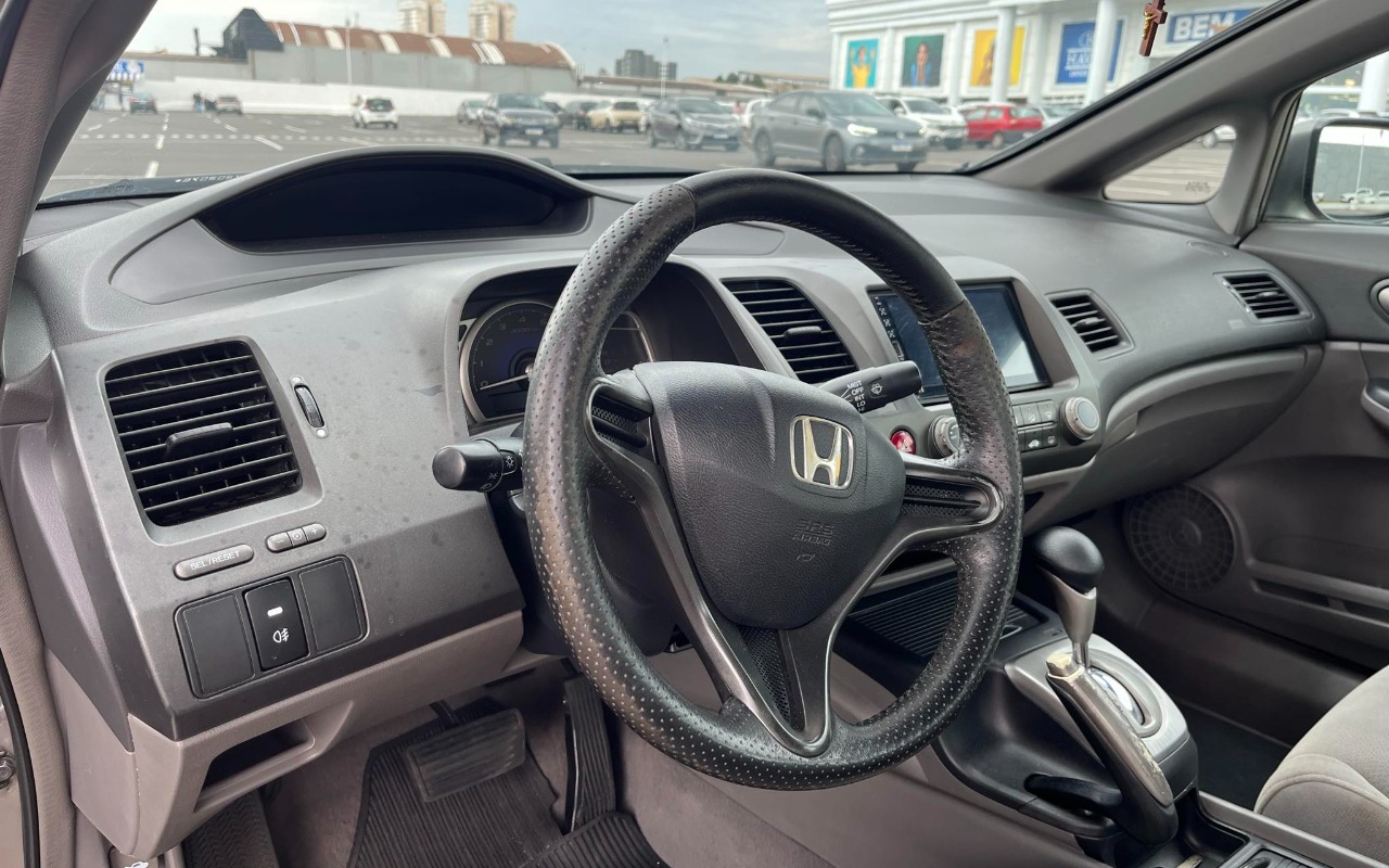 imagem-https://www.socarrao.com.br/sc-vehicle-images-prod/4289718/1791299567844-NTk1MDRjNDktZmViZC00MDkwLWJmMDgtMWQwZTYyYzc1OTMwLmpwZw.jpg