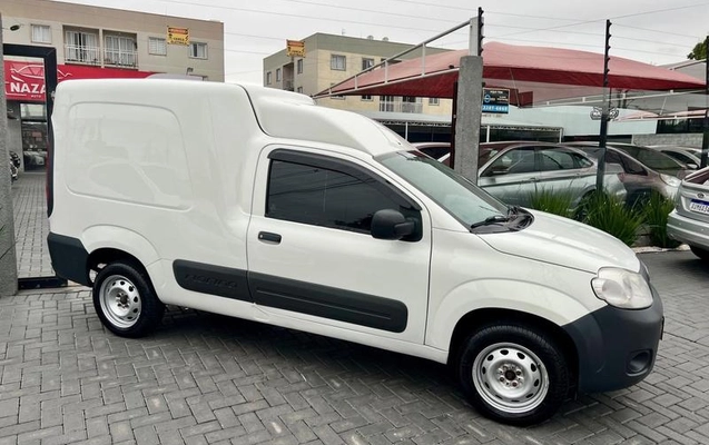 imagem-https://www.socarrao.com.br/sc-vehicle-images-prod/4289725/1791299975572-8525330_6_B_9c59d63297.jpeg