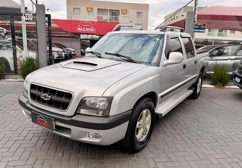 Chevrolet S10 2005 Prata — foto 1 de 3