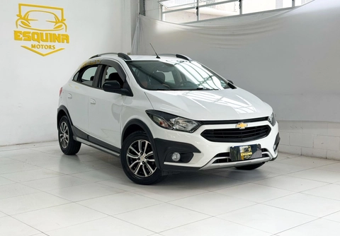 Chevrolet Onix 2018 Branco — foto 1 de 3