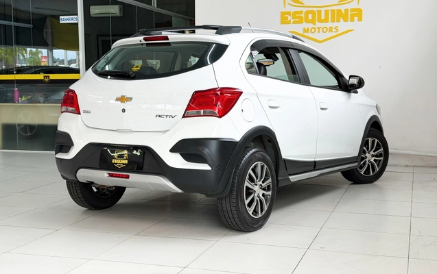 imagem-https://www.socarrao.com.br/sc-vehicle-images-prod/4289766/1791301315263-b0ad7071a8514de7916d7a577c148b18_1791301283718.jpg