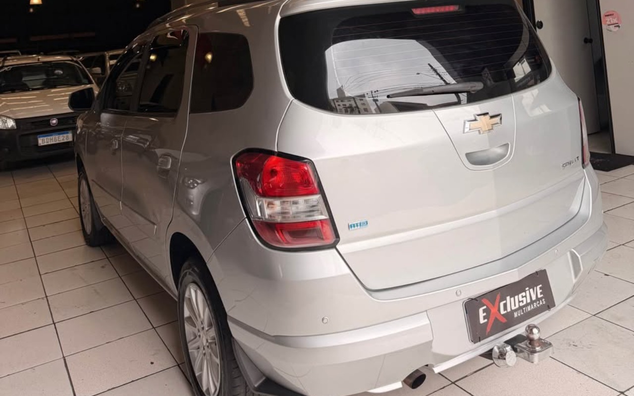 imagem-https://www.socarrao.com.br/sc-vehicle-images-prod/4289775/1791301612457-U1BJTiAyMDE1Ni5qcGc.jpg