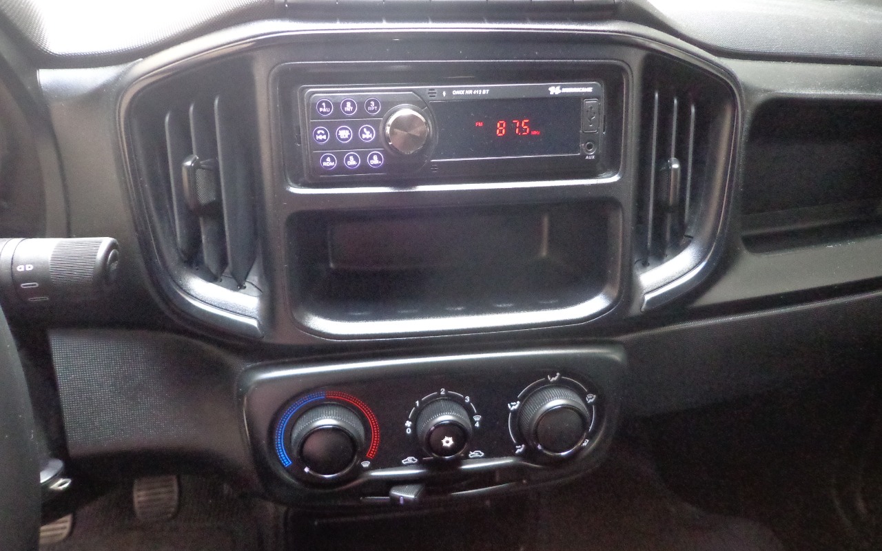 imagem-https://www.socarrao.com.br/sc-vehicle-images-prod/4289790/1791302676256-RFNDMDAzMDEuSlBH.JPG