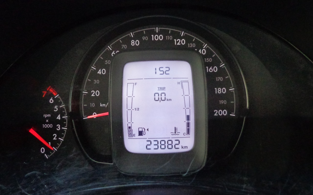 imagem-https://www.socarrao.com.br/sc-vehicle-images-prod/4289790/1791302676483-RFNDMDAzMDMuSlBH.JPG