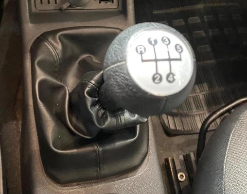 imagem-https://www.socarrao.com.br/sc-vehicle-images-prod/4289795/1791400132755-7870159_13_B_f66a8e6a15.jpeg