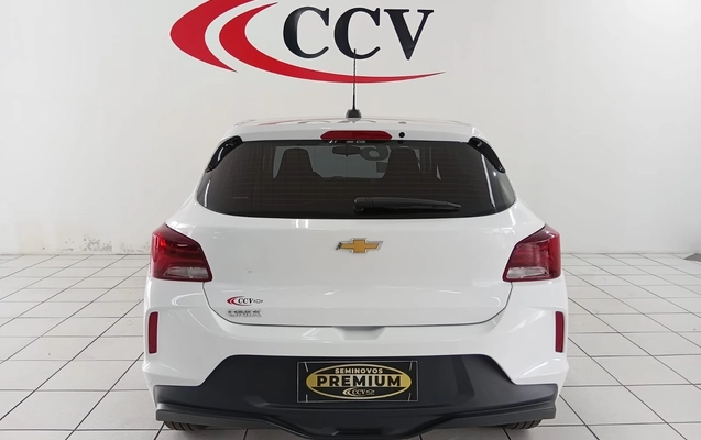 imagem-https://www.socarrao.com.br/sc-vehicle-images-prod/4289799/1791302792438-f1e25fad-4664-479f-867c-9e3a40c72b75.jpg