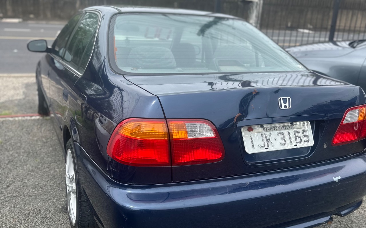 imagem-https://www.socarrao.com.br/sc-vehicle-images-prod/4289809/1791303118127-SU1HXzI0MzAuanBlZw.jpeg