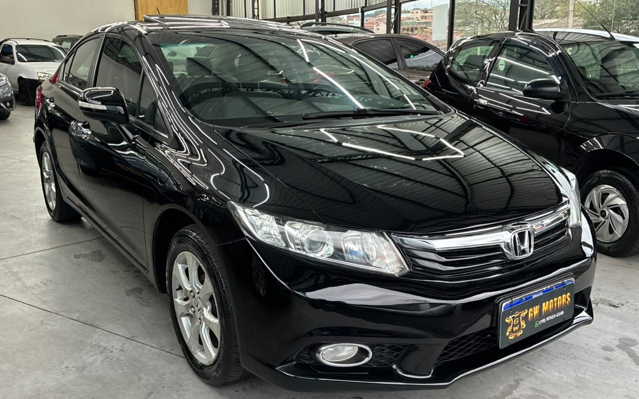 imagem-https://www.socarrao.com.br/sc-vehicle-images-prod/4289919/1791304039495-V2hhdHNBcHAgSW1hZ2UgMjAyNi0xMC0wNiBhdCAxMi41NC4zNCAoMSkuanBlZw.jpeg