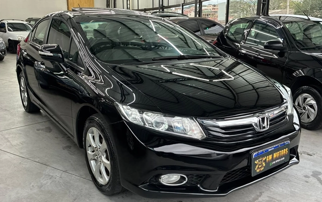 imagem-https://www.socarrao.com.br/sc-vehicle-images-prod/4289919/1791304039495-V2hhdHNBcHAgSW1hZ2UgMjAyNi0xMC0wNiBhdCAxMi41NC4zNCAoMSkuanBlZw.jpeg