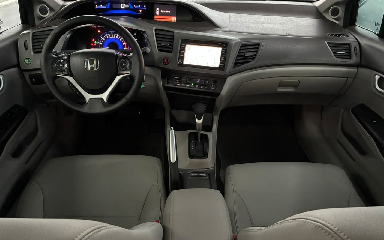 imagem-https://www.socarrao.com.br/sc-vehicle-images-prod/4289919/1791304040272-V2hhdHNBcHAgSW1hZ2UgMjAyNi0xMC0wNiBhdCAxMi41NC4zNSAoNCkuanBlZw.jpeg