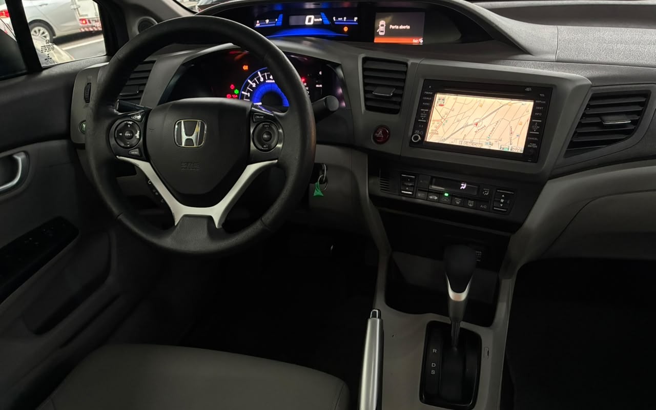 imagem-https://www.socarrao.com.br/sc-vehicle-images-prod/4289919/1791304040364-V2hhdHNBcHAgSW1hZ2UgMjAyNi0xMC0wNiBhdCAxMi41NC4zNiAoMSkuanBlZw.jpeg