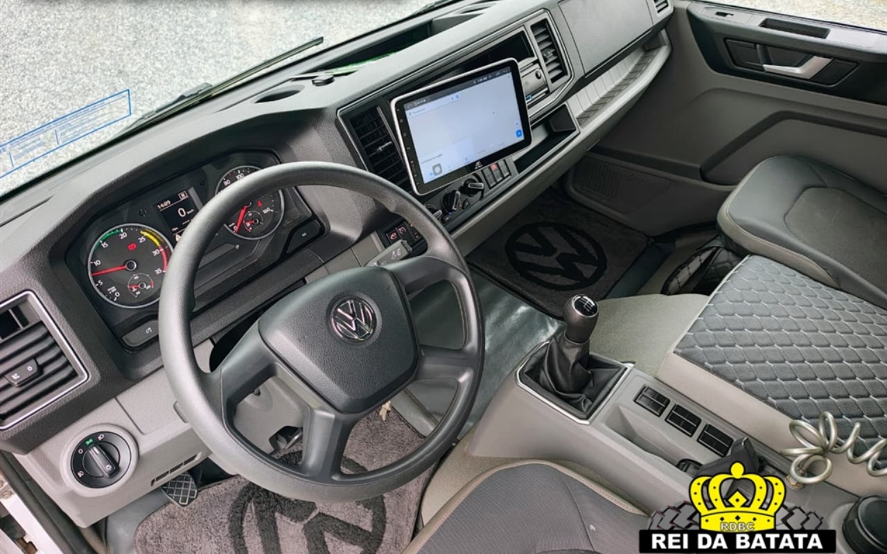 imagem-https://www.socarrao.com.br/sc-vehicle-images-prod/4289922/1791303924809-OC5qcGc.jpg
